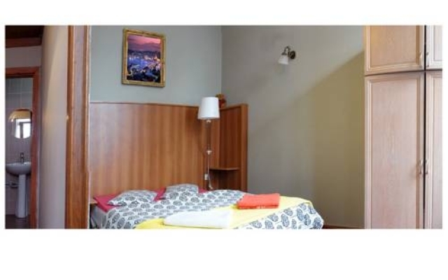 Chillout Cengo Hostel