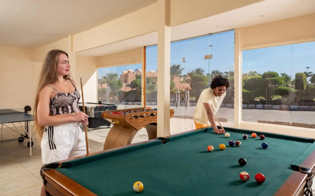 Wadi Lahmy Azur Resort