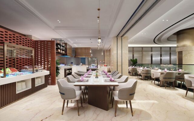Crowne Plaza Dujiangyan by IHG