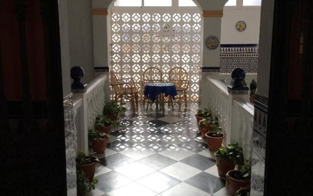 Hostal Sevillana I