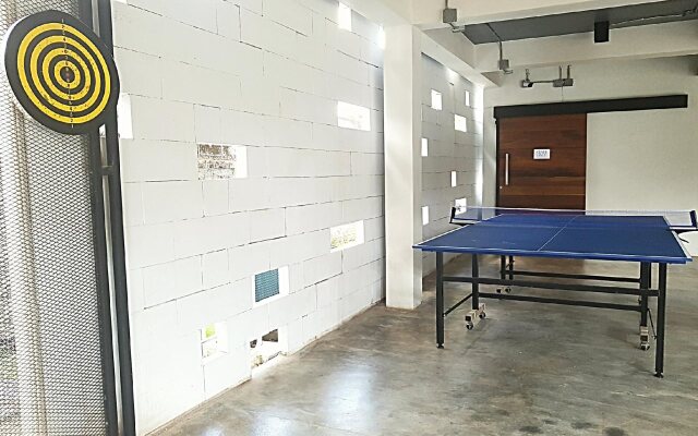 Baan Mai Kradan Hostel Chiang Rai