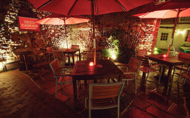 The Kings Arms Hotel