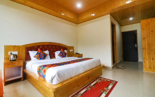 FabHotel Castle Rock Vashisht