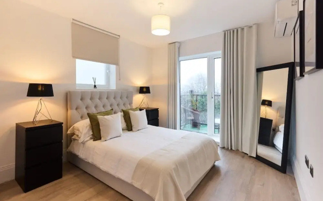 The Wembley Park Arms - Modern 2bdr Flat With Balcony