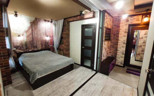 Апартаменты на улице Челюскинцев 101Б