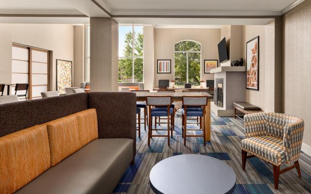 Holiday Inn Express Hotel & Suites Auburn - University Area by IHG