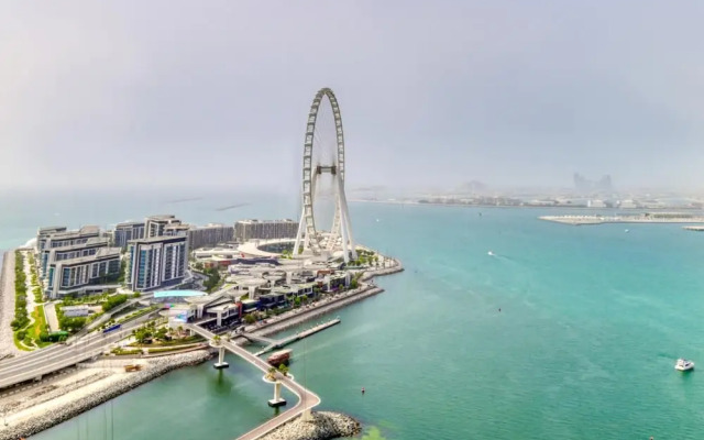 Picturesque Balcony and Beach Haven at Address JBR