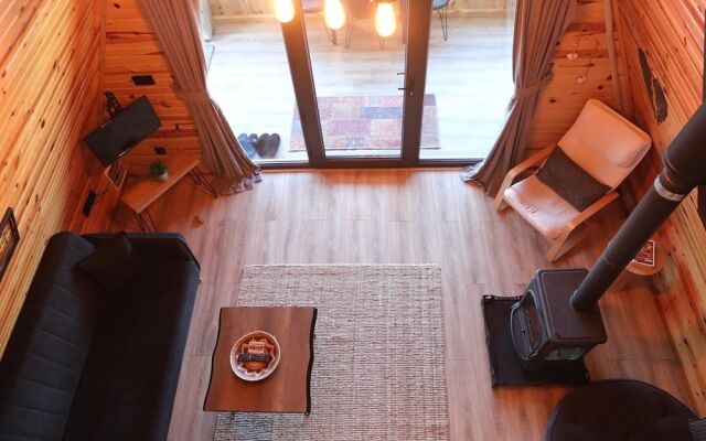 İnce Bungalov