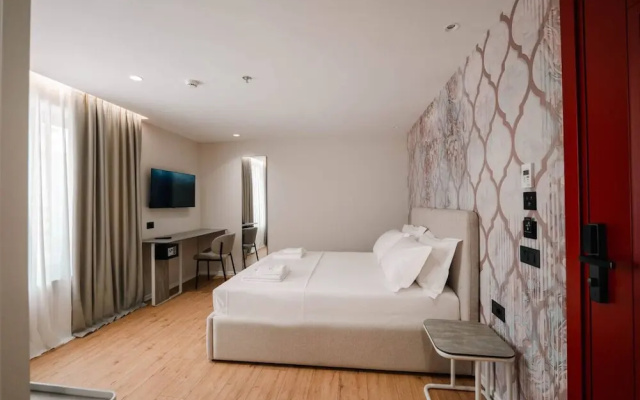 Ermes Deluxe Double Room With Sofa Bed