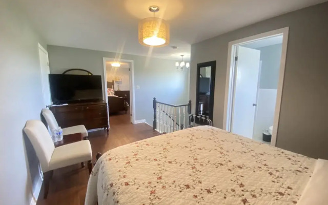 Butterfly Manor Bed & Breakfast