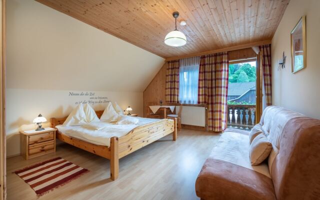 Lacknerhof in Liebenfels- Familie Klocker