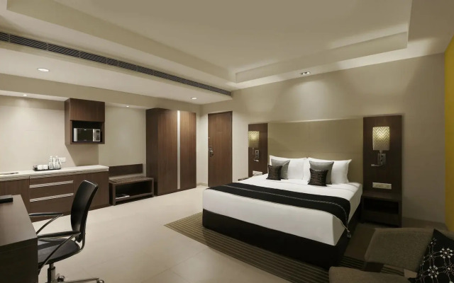 Grand Mercure Vadodara Surya Palace Hotel