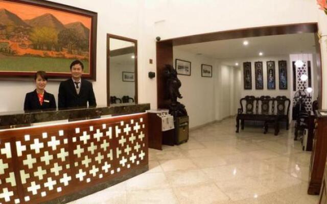 Khách Sạn Hồng Ngọc 3