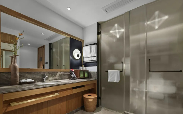 LUX Tea Horse Road Shangri-La