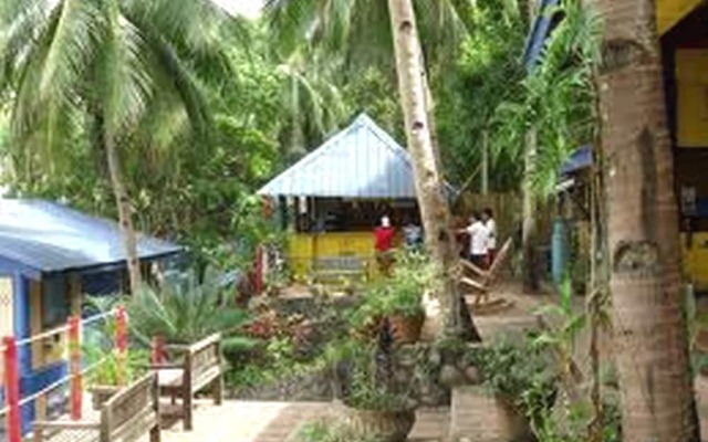 Dive Link Coron Adventure Island Resort