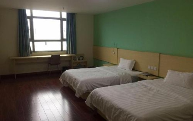7 Days Inn Yangjiang Yangdong Time Square Shopping Mall Branch – Guest Rooms – Yangjiang