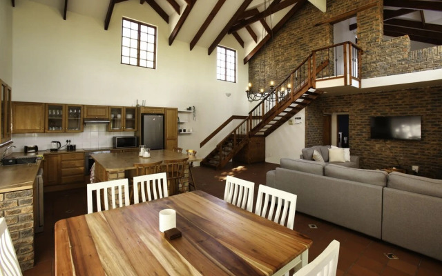 Affie Plaas, Langebaan 8-sleeper