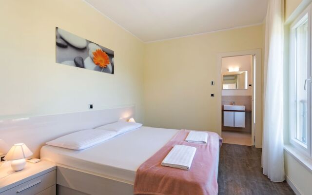 Luxurious Villa in Splitska With Swimming Pool