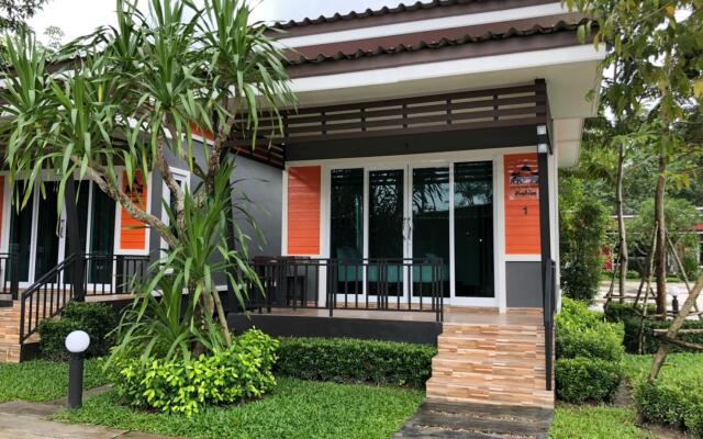 Chang Puak Resort Ronphiboon Nakornsrithamarat