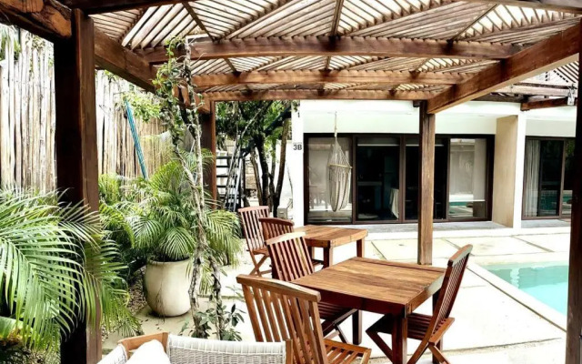Taanah Poolview 1BR apartment Ecochic
