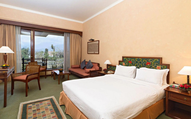Bar Peepal Resort