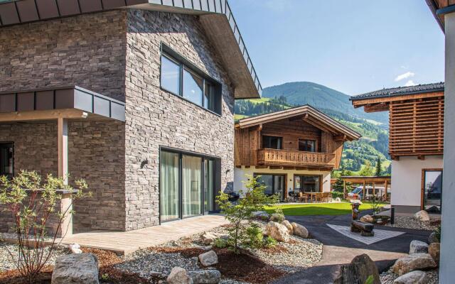 The Village - Chalet Stone House