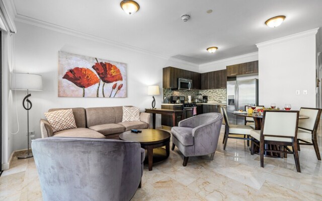 Condo 1 one bed, Palm Beach