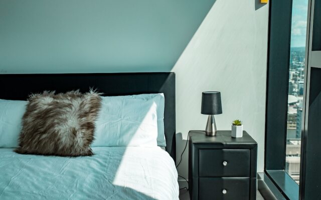Fabulous Apartment In Heart of Brisbane