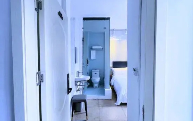 Water Yue Pavilion Shangpin Home Stay