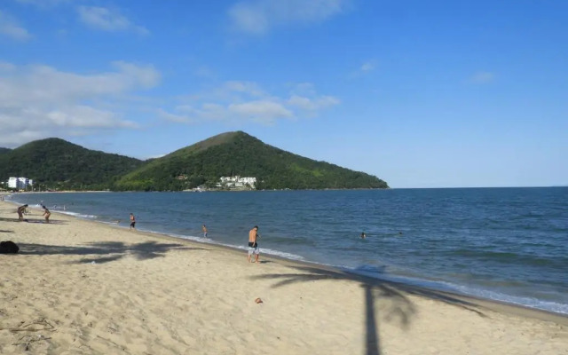 Acioly'S Beach House