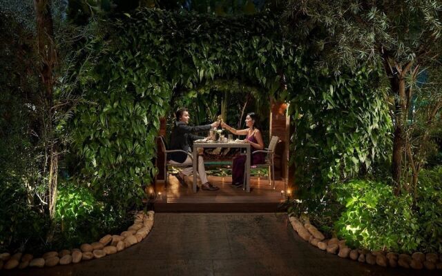 Eskay Resorts by muza