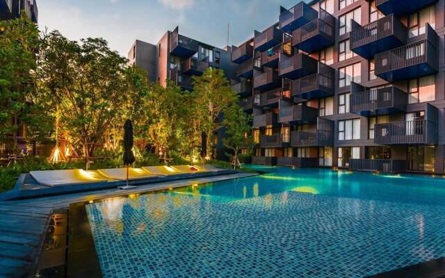 The Deck Patong