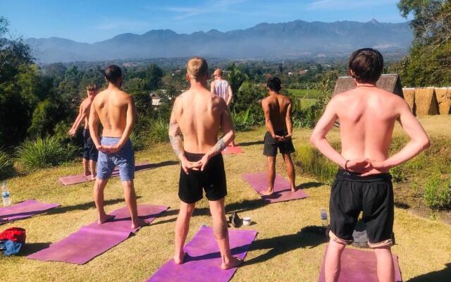 Pai Circus School and Resort