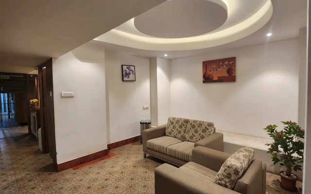 White Castle  (Boutique Apartment Hotel)