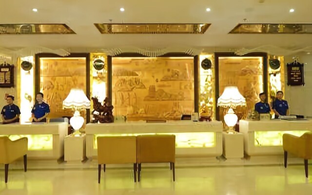West Tour Hotel