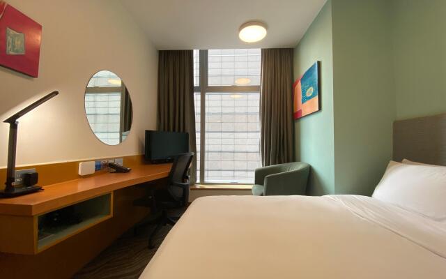 Holiday Inn Express Causeway Bay Hong Kong, an IHG Hotel