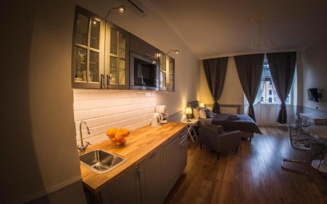 Angel House Apartments