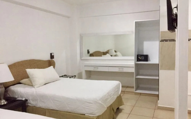 ALAMOS Apart Hotel