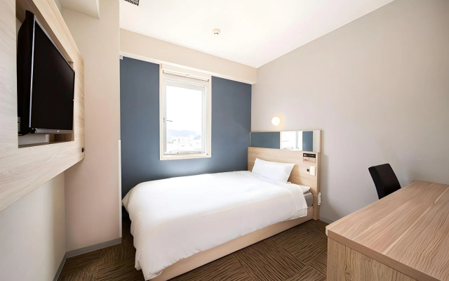 Super Hotel Okinawa Nago – Guest Rooms – Nago