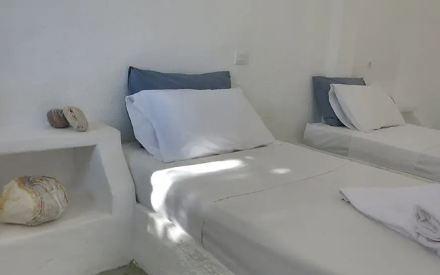 Lagada Beach Hotel