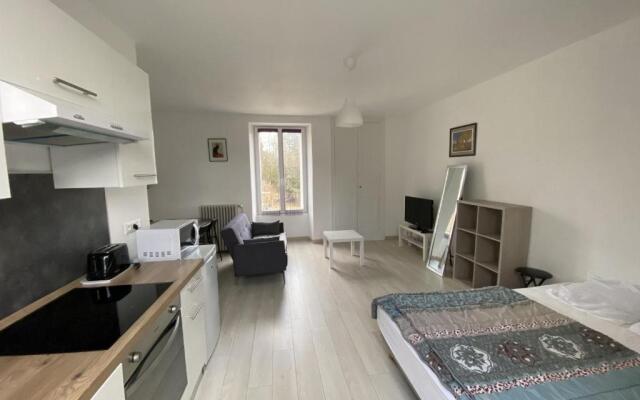 Appartement La Roche-Posay, 1 pièce, 2 personnes - FR-1-541-32