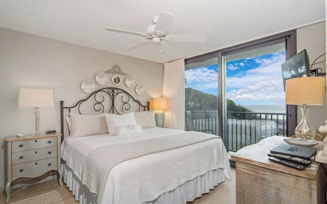 One Seagrove Place Unit 101 3 Bedroom Condo by RedAwning