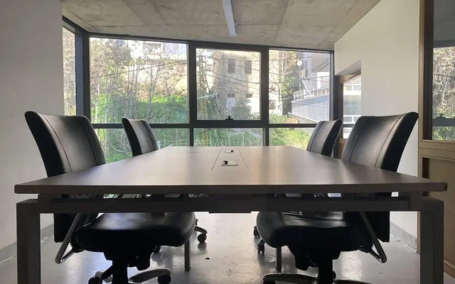 Shade Suites and Studios