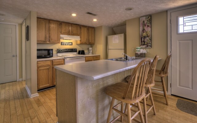 Bear Run Getaway #1136