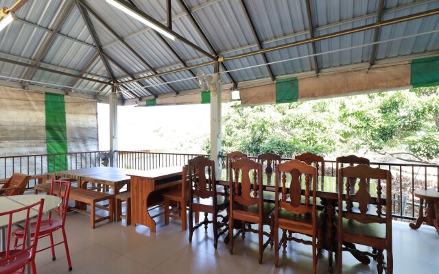 OYO 553 Kongsup Resort