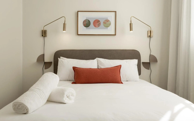 Habitat Aparthotel by Totalstay - Image 7