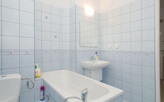 ShortStayPoland Wolnosc B12