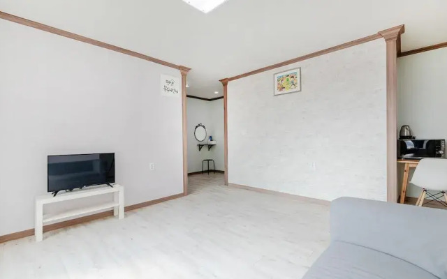 Samcheok Bongsuni-unni Pension