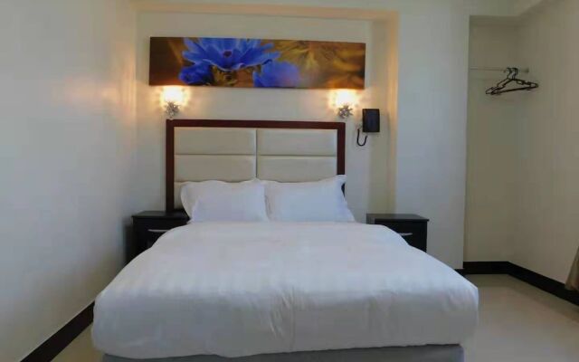 Sunshine Hotel