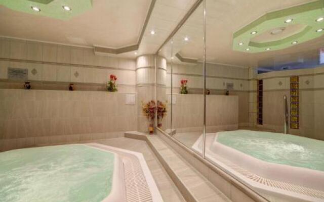 Hotel Henryk